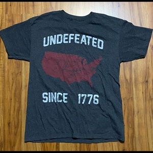 Walnut & 39th Men’s Short Sleeve Graphic T-shirt Size Medium